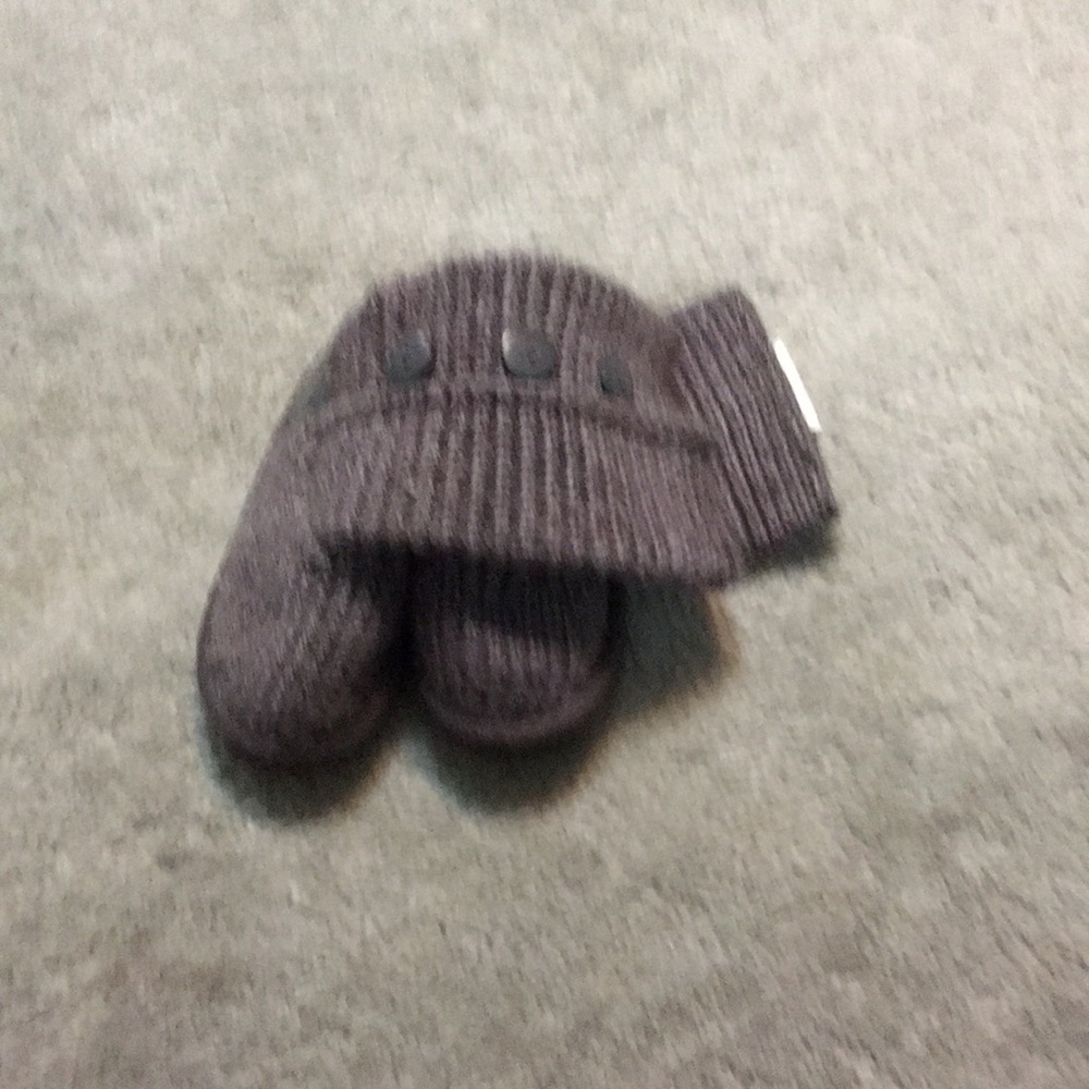 Girls boots size 8t
